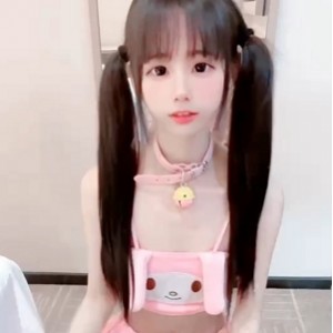 妹子狂喜百度盘超幼齿合法妹子小雯宝宝合集30V1.08G，颜值高清纯可爱