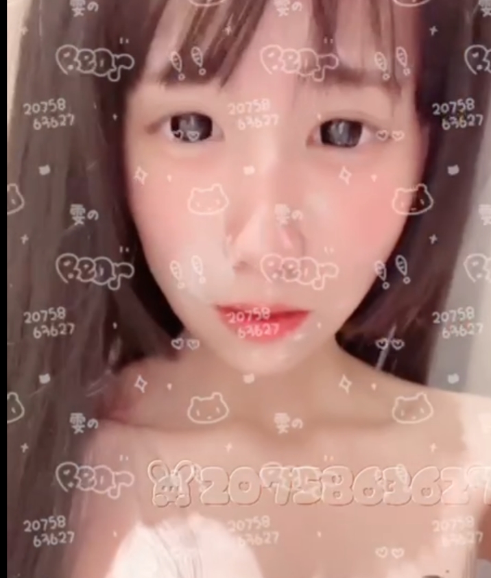 妹子狂喜百度盘超幼齿合法妹子小雯宝宝合集30V1.08G，颜值高清纯可爱