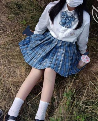 表妹合集4.55g00后女友劲爆19v高中自拍太嫩了