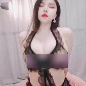 玛蜜尔老师Bigo热舞2部5.12G蜜桃颤动