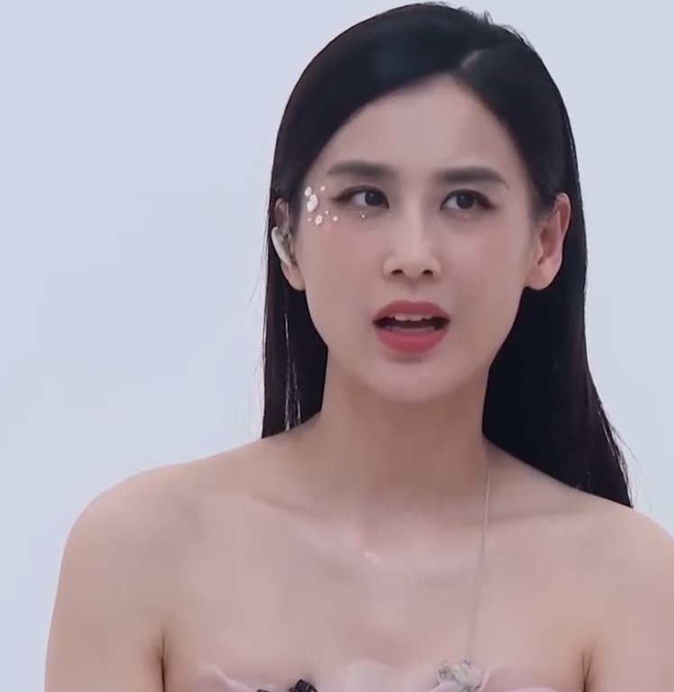 宅男专享逼吧众星AI换脸骚综艺8部17G