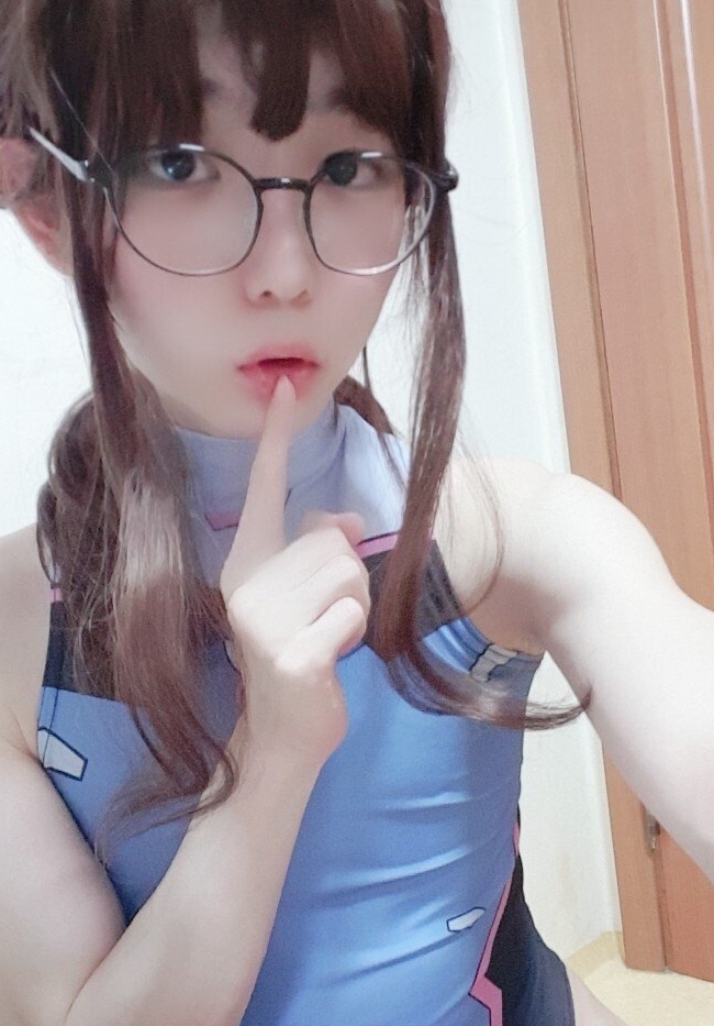 百度+ED2KYwzzz伪娘福利合集825部59.3G更衣室浴室湿身酒后放飞