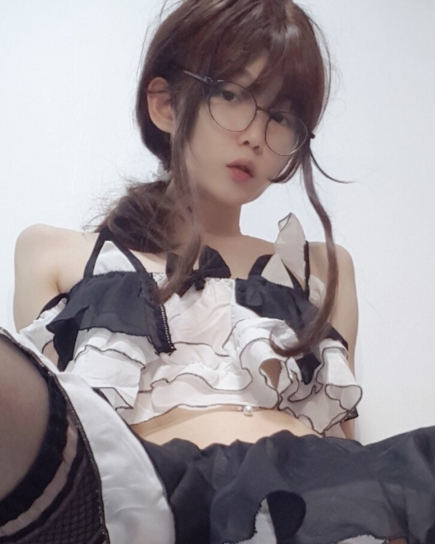 百度+ED2KYwzzz伪娘福利合集825部59.3G更衣室浴室湿身酒后放飞