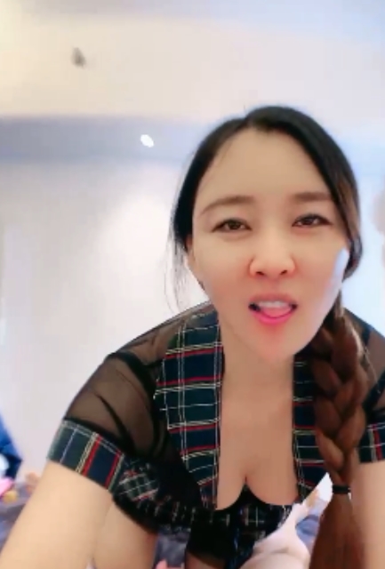 抖音兔子姐姐蜜桃臀作品119部242G绝绝子