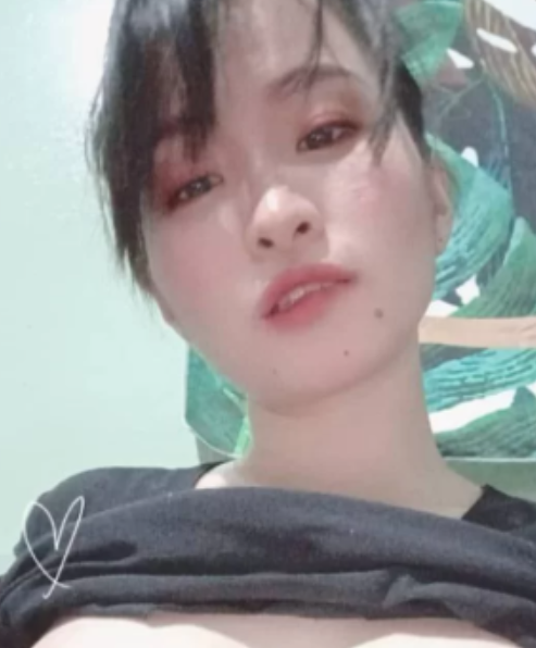 李露校服诱惑116部推特反差合集2.5G