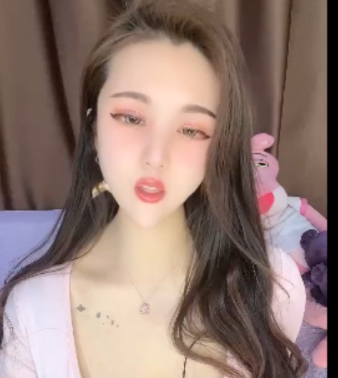 INS小薇薇安玩具给力佳作7部4.48G身材绝了