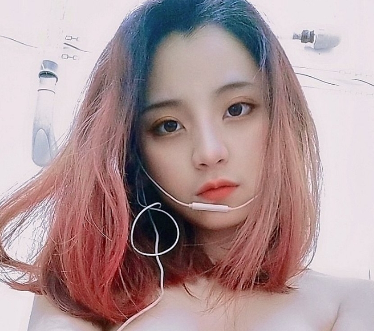 推特点赞yuumeilyn童颜合集50.6G太顶了