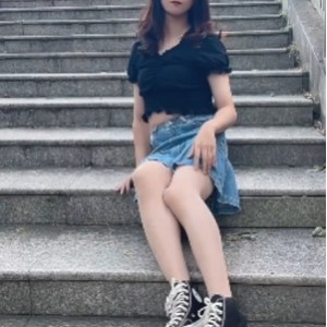 小薰CD桥上放飞合集950MB妩媚伪娘别样魅力