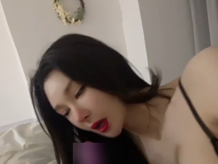 推特TinaTS御姐舞蹈合集1V350M优质御姐