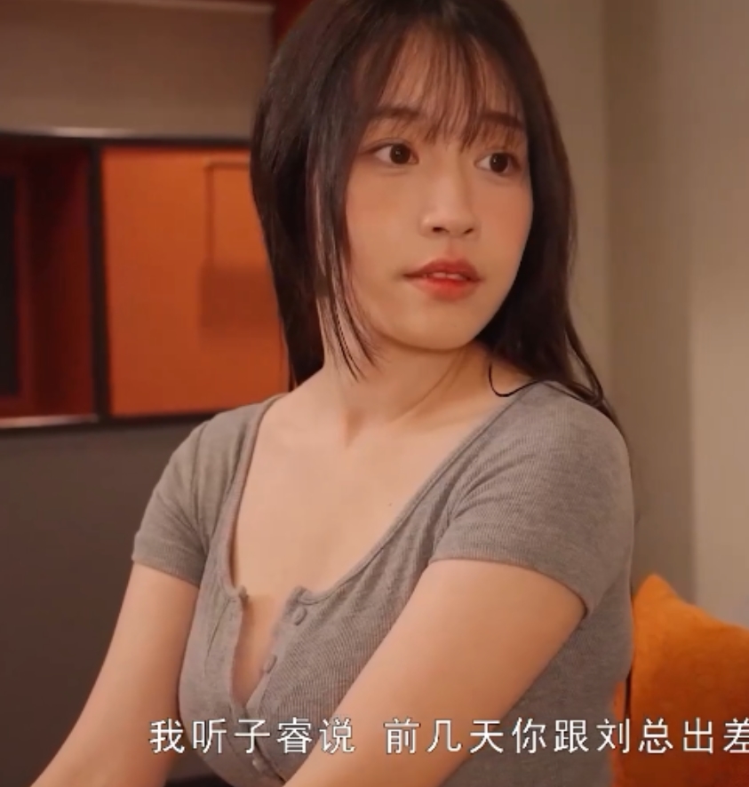 丰满苏畅合集52部22.2G推特视频