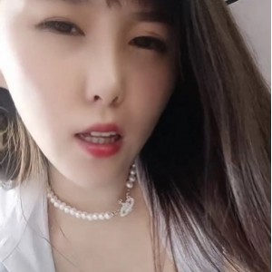 115一只小羊丰满系列66v9.8g劲爆