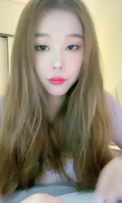 白桃直播羞辱视角合集1部524M太会玩