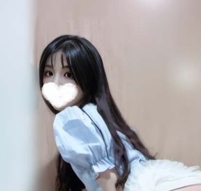 小粥抖音584m举牌定制私拍9部激爽