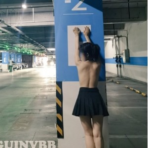 小狐狸DAGUINV推特街拍合集74MB大胆人前展示20万粉福利