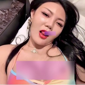 蜜桃臀女神私密视频88部50G朋友女友珍藏版
