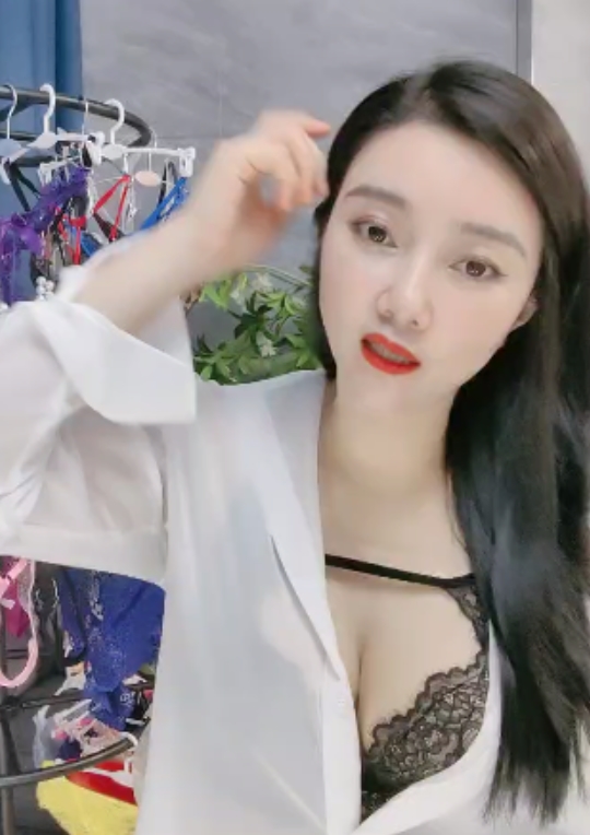 抖音风韵少妇热裤合集55部58.3G太顶了