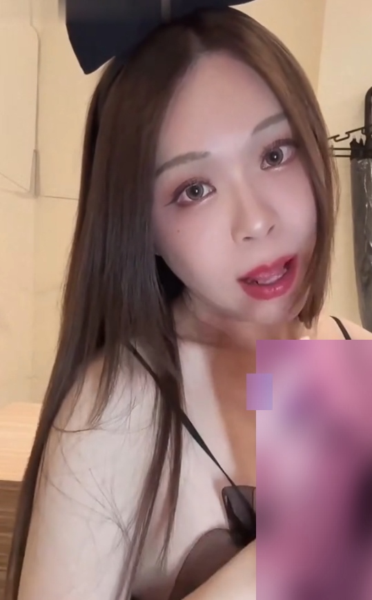 秧秧伪娘TS玩蛋蛋视频1部343MB劲爆独家