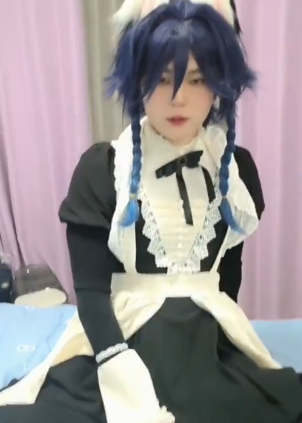 推上小梦明天再努力蜜桃作品26v2.6G撩人日常