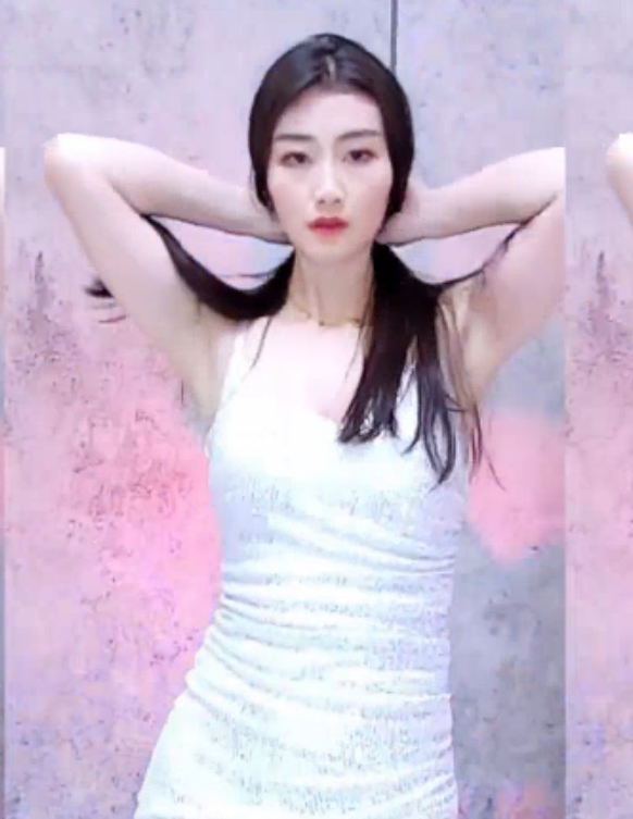 虎牙李遇安土豪定制视频26部3.8G超诱人