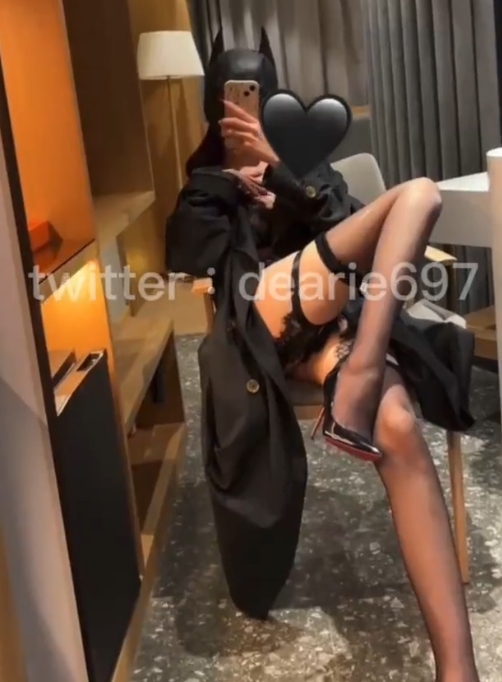 火辣脸红Dearie视图合集推特127部22.5G