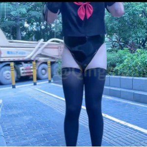 推特青芒w伪娘任务1V366MB害羞展示