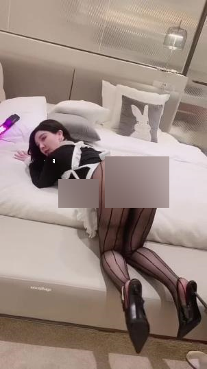 潘娇娇核弹大罩杯秀人网31V合集6.7G绝顶资源