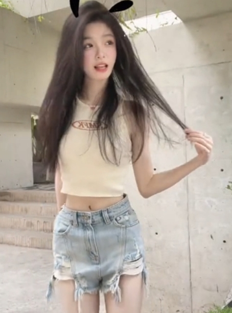66部32G剪羊羊抖音绿帽剪辑好上头