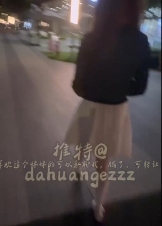 10.3G艺考圈大黄鹅约会合集15V好上头