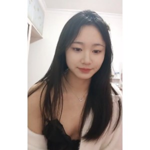 半糖人气女神蜜桃吖热辣合集52V38.8G蜜桃成熟时